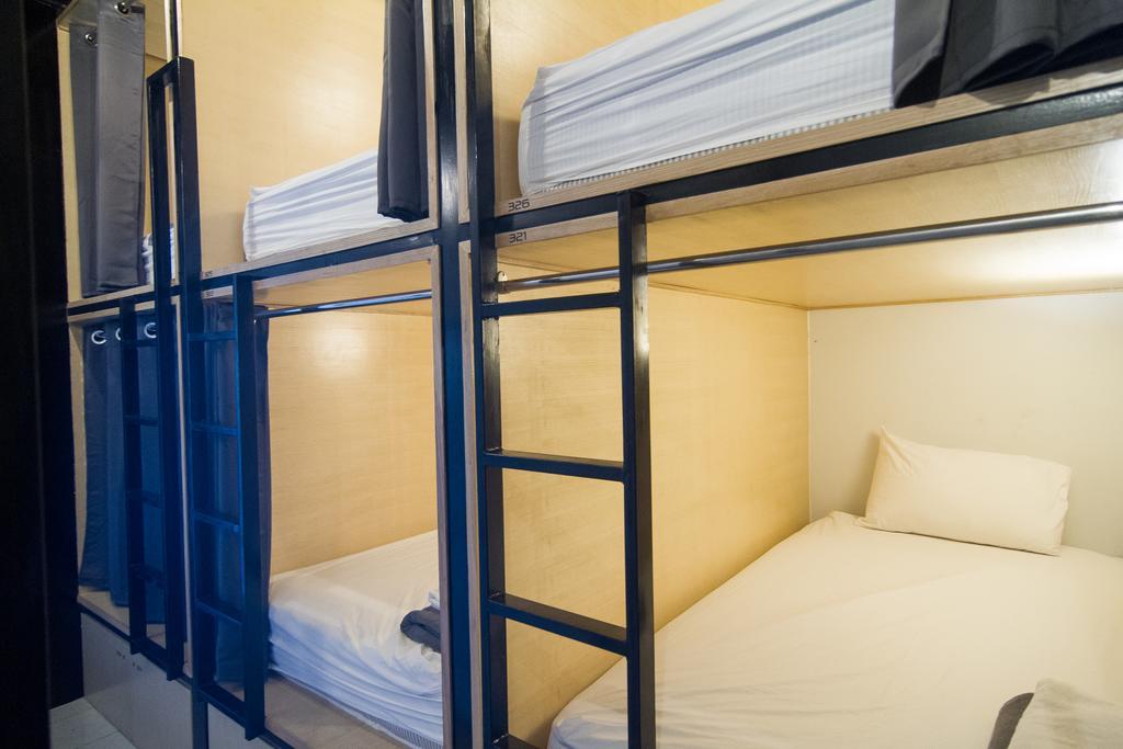 Box Poshtel Phuket Hostel Kültér fotó