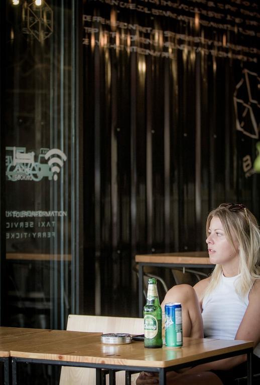 Box Poshtel Phuket Hostel Kültér fotó